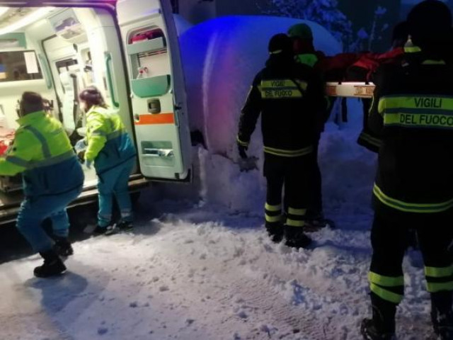 Una donna rumena sorpresa da una tempesta di neve in Italia è stata trovata congelata il giorno successivo.  Anche i suoi cani sono stati trovati morti vicino a lei