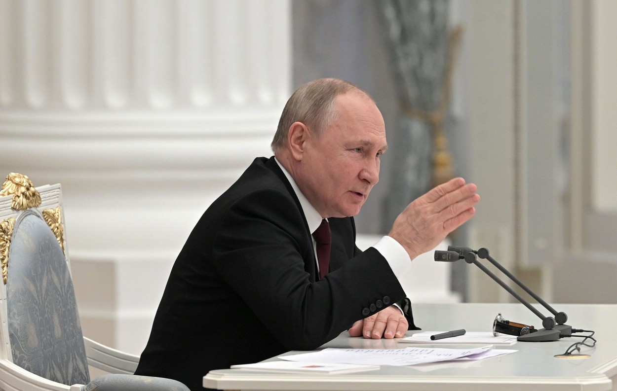 Putin a convocat Consiliul de Securitate. Președintele rus vrea să revendice o porțiune mai mare din Oceanul Arctic