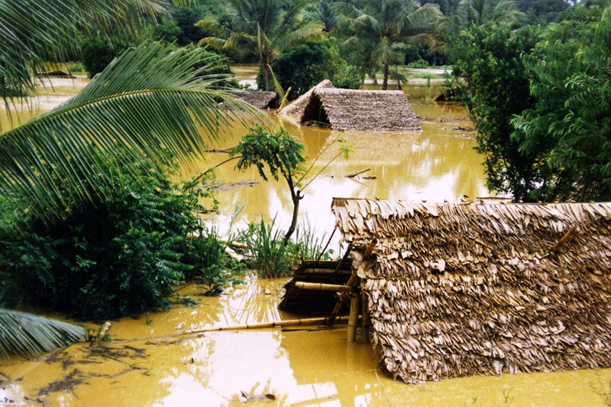 25 de morţi şi 21 de dispăruţi, după o furtună tropicală în Madagascar