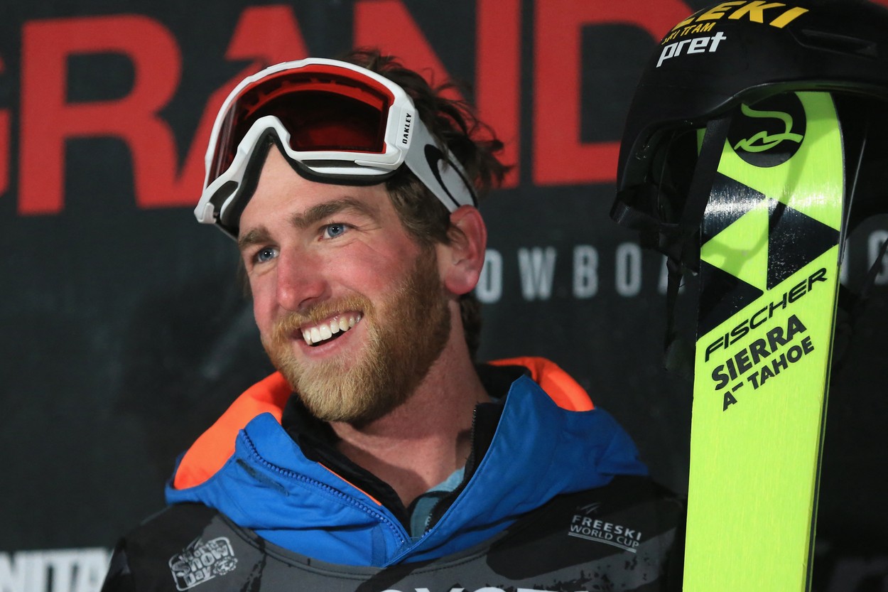 Un campion mondial la schi a murit într-o avalanșă, în Japonia