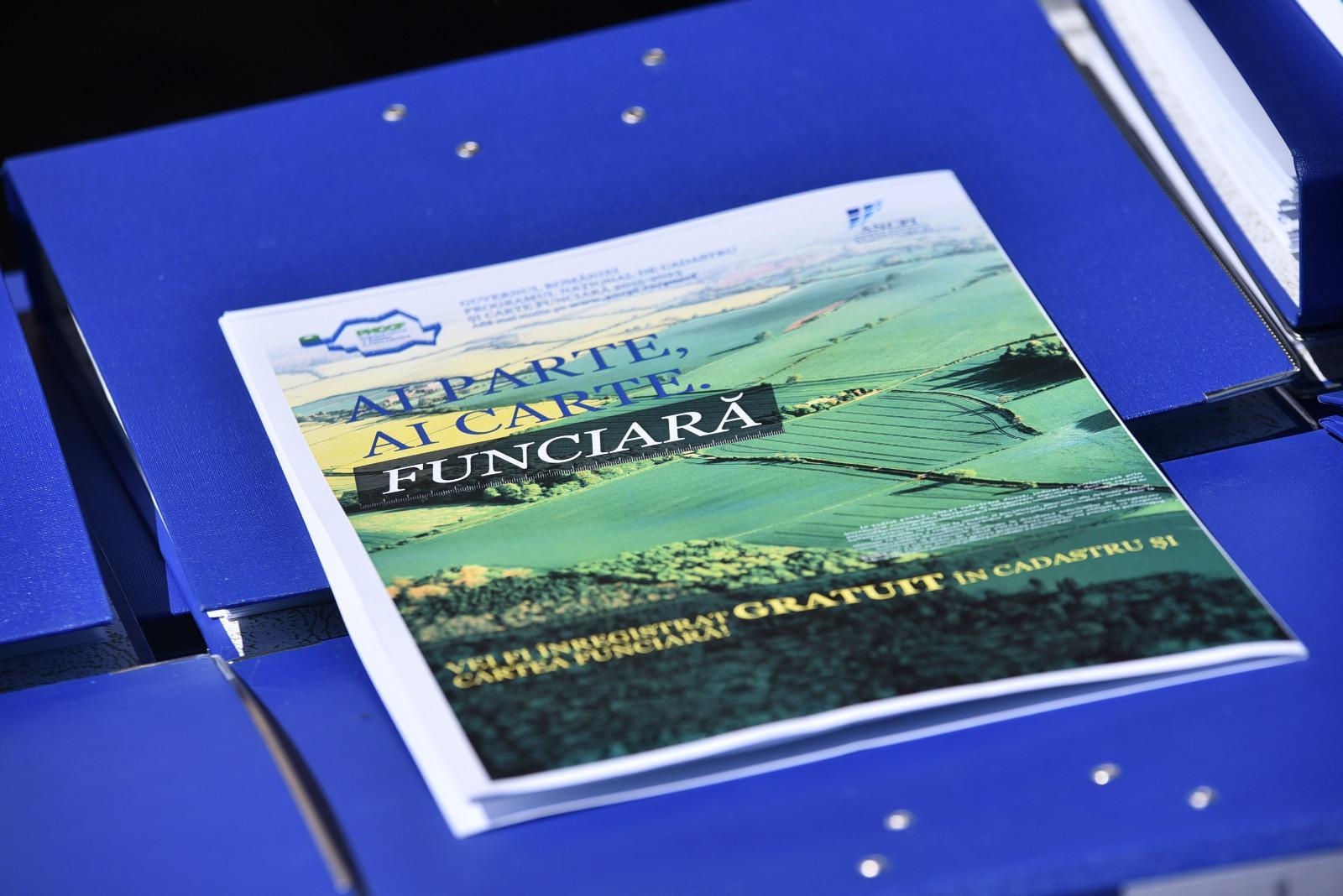 Curtea Constituţională a declarat neconstituţională legea cadastrului (surse)