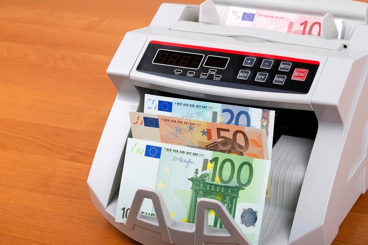 Băncile europene au revenit la nivelul profiturilor ridicate de dinaintea crizei din 2007 (Bloomberg)