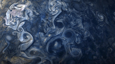 Planeta Jupiter fotografiată de sonda Juno
