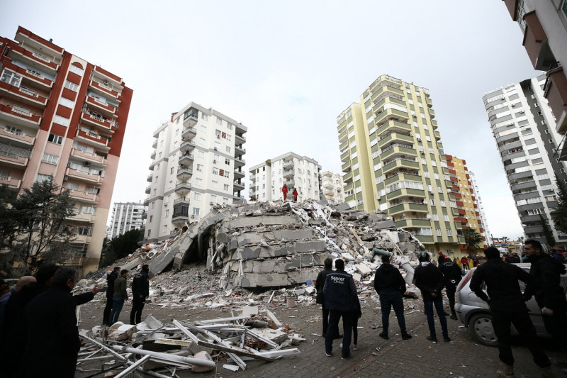 Earthquakes jolts Turkiye's provinces
