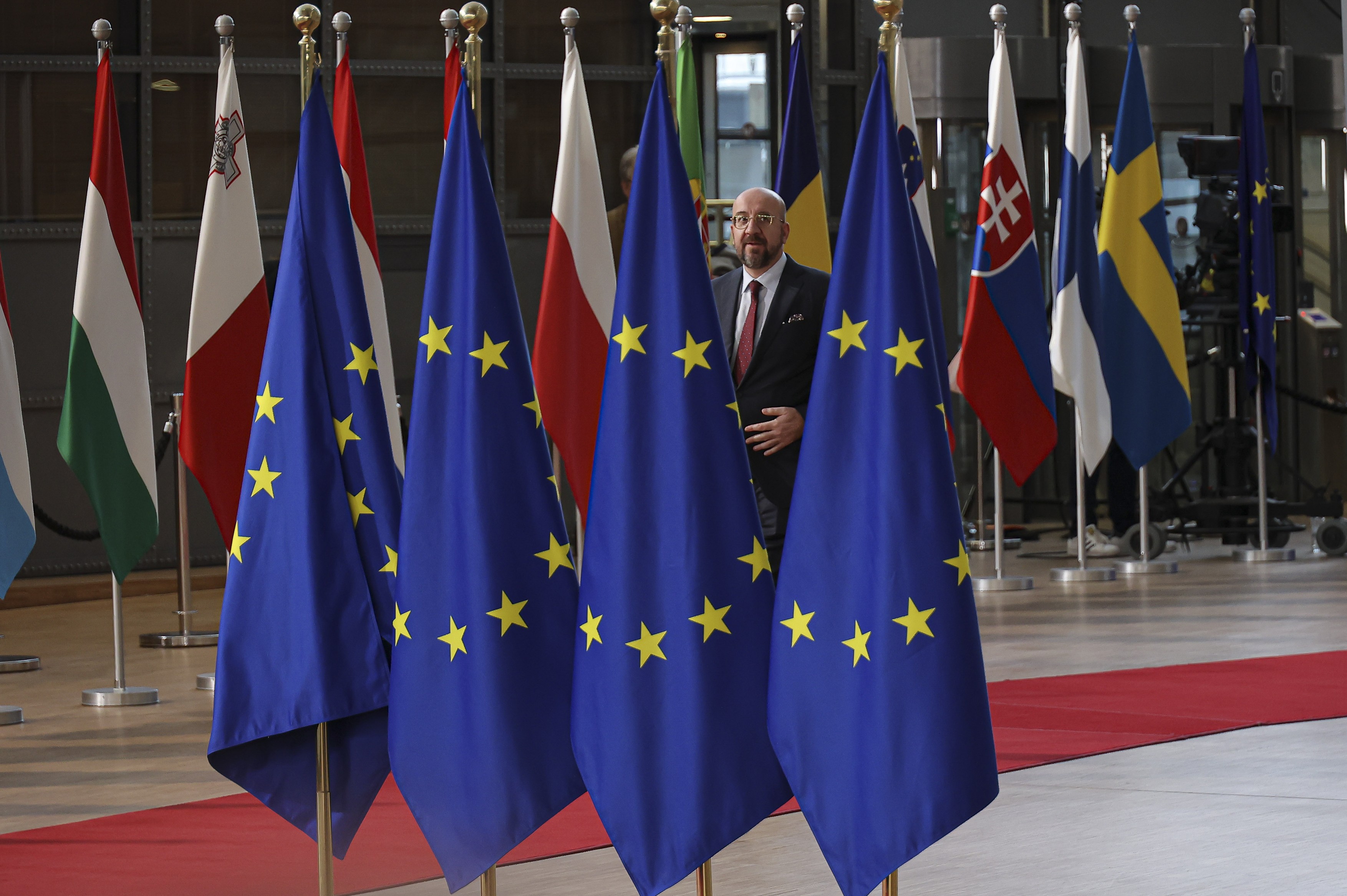 Reuniune extraordinară a Consiliului European. Pe agendă sunt migrația și războiul din Ucraina. Participă și Volodimir Zelenski