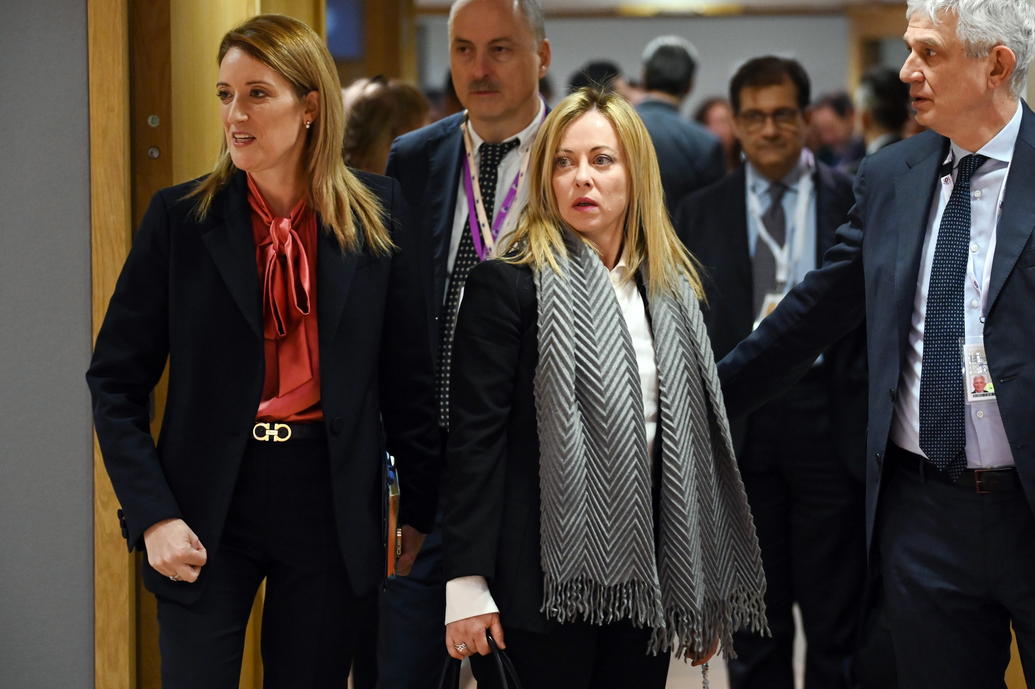 Georgia Meloni s-a supărat că nu a fost invitată de Macron la dineul dat în cinstea lui Zelenski
