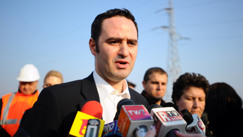 Nazare (PNL): Eschivele ministrului Câciu nu facilitează încasarea taxei pentru profiturile speculative ale OMV