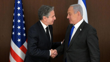 Benjamin Netanyahu și Antony Blinken