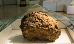 Chunk of Chelyabinsk Meteorite on display at local museum