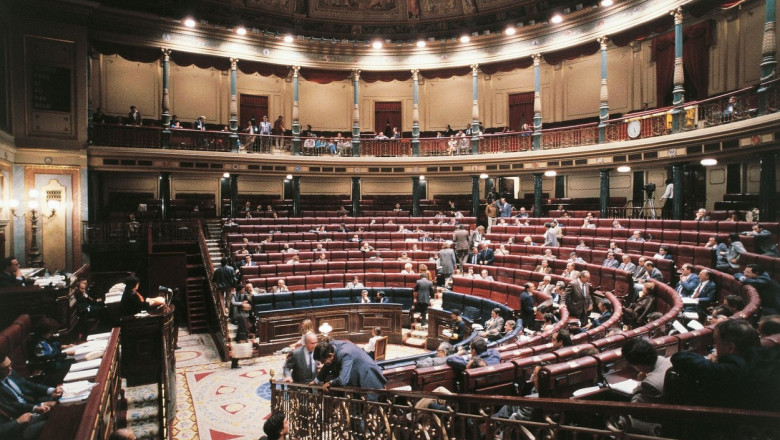 politicieni in parlamentul spaniol