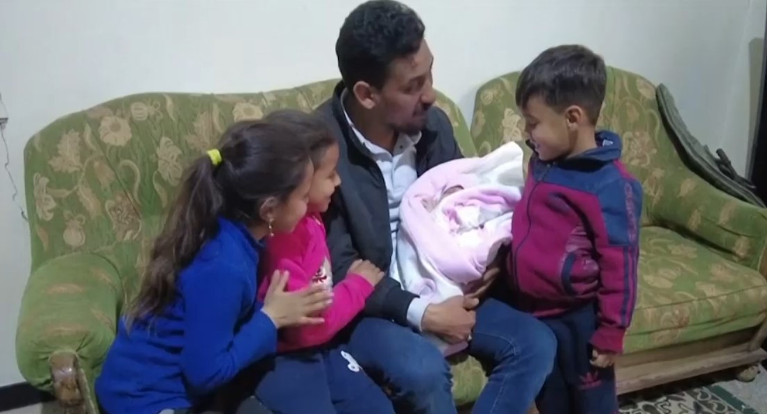 Poveste cu final fericit pentru Aya: Fetița născută sub ruinele cutremurului din Siria a fost adoptată