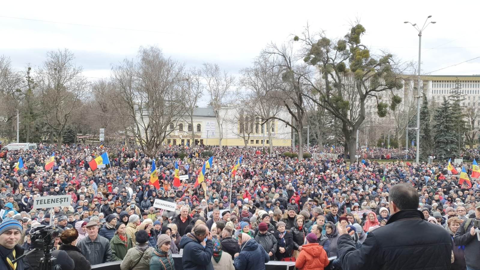 Oligarhul pro rus Ilan Șor, folosit de Kremlin în scenariul destabilizării Moldovei, a adunat doar câteva mii de oameni la Chișinău