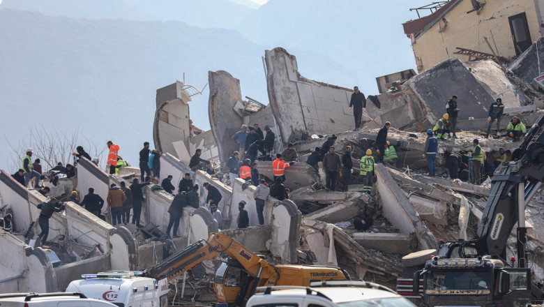 distrugeri cutremur turcia