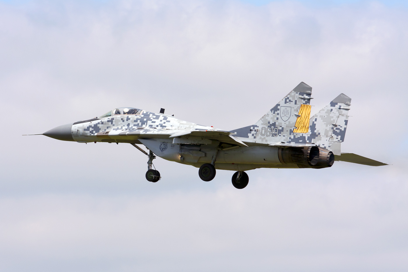 Slovacia vrea să înceapă "un dialog" despre trimiterea de avioane MiG-29 în Ucraina