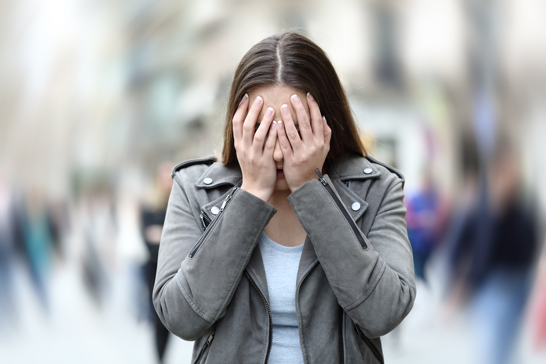 Crește frica din cauza schimbărilor climatice. Oamenii ajung la psiholog din cauza „anxietății ecologice”