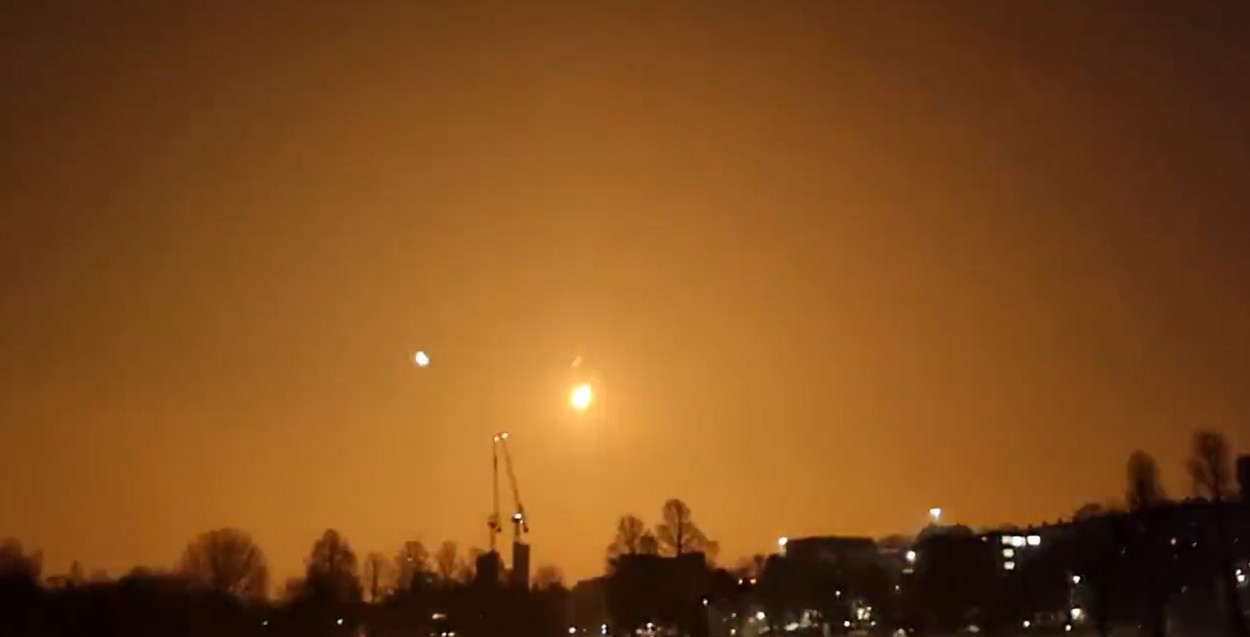 Un asteroid a luminat cerul deasupra Canalului Mânecii. Acesta a fost detectat cu şapte ore înainte de impact