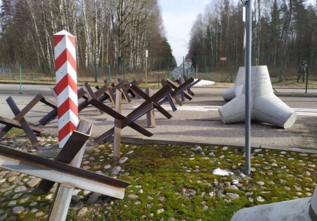 Polonia a început să instaleze bariere antitanc la granițele cu Rusia și Belarus