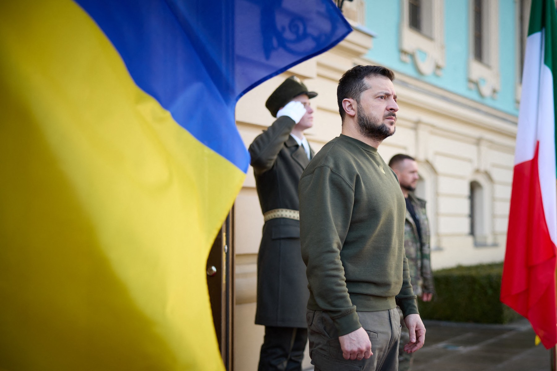 365 zile de război în Ucraina. Zelenski: „A fost un an al durerii, credinței și unității. Iar anul acesta va fi cel al victoriei”