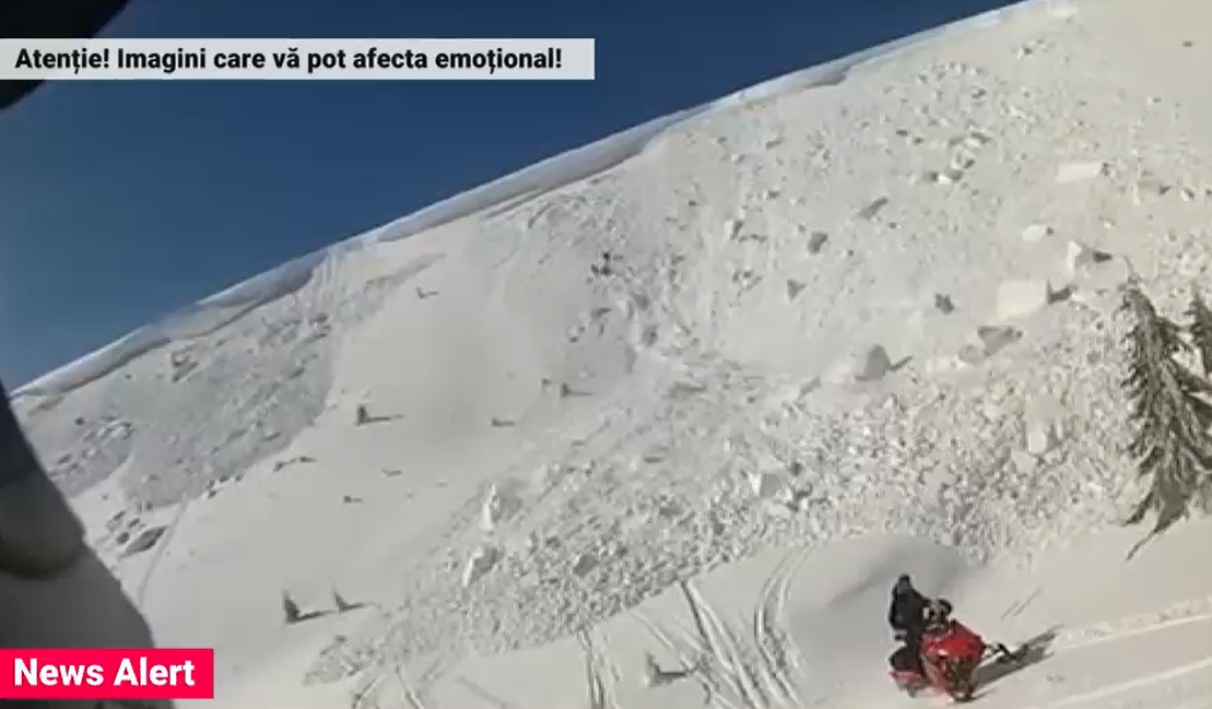 VIDEO Momentul în care un turist polonez e surprins de avalanșă în Munții Maramureșului. Bărbatul a murit