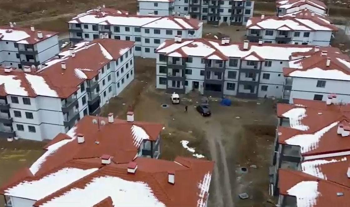 Orașul din Turcia în care supraviețuitorii cutremurelor și-au construit singuri case rezistente. „Știm că nu se vor prăbuși”