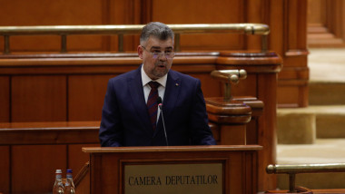 Preşedintele Camerei Deputaţilor, Marcel Ciolacu, vorbeşte în Parlamentului Romaniei, pe 19 decembrie 2022.