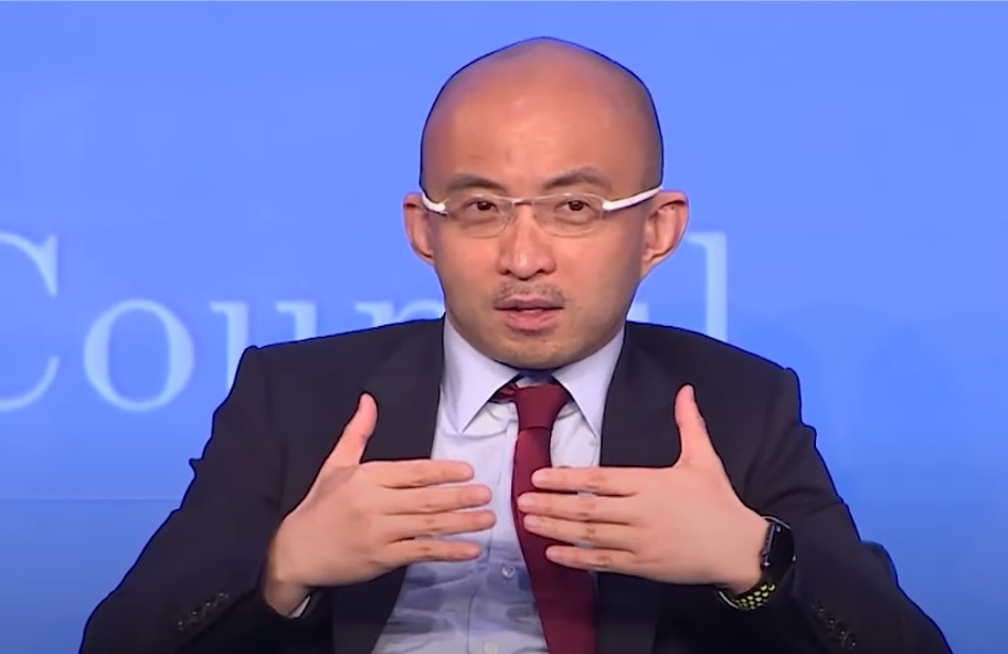 Încă un miliardar chinez e de negăsit pe fondul unei campanii dispuse de Xi Jinping. Unde este Bao Fan, dat dispărut de zece zile