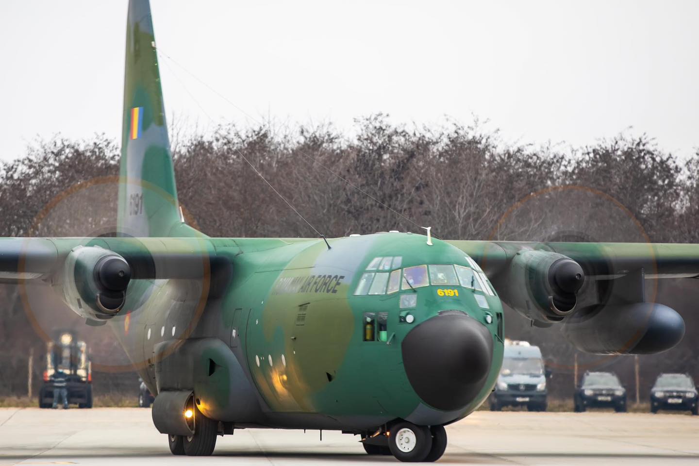 O aeronavă a Forțelor Aeriene Române a dus medicamente în Siria, pentru a ajuta persoanele afectate de cutremur