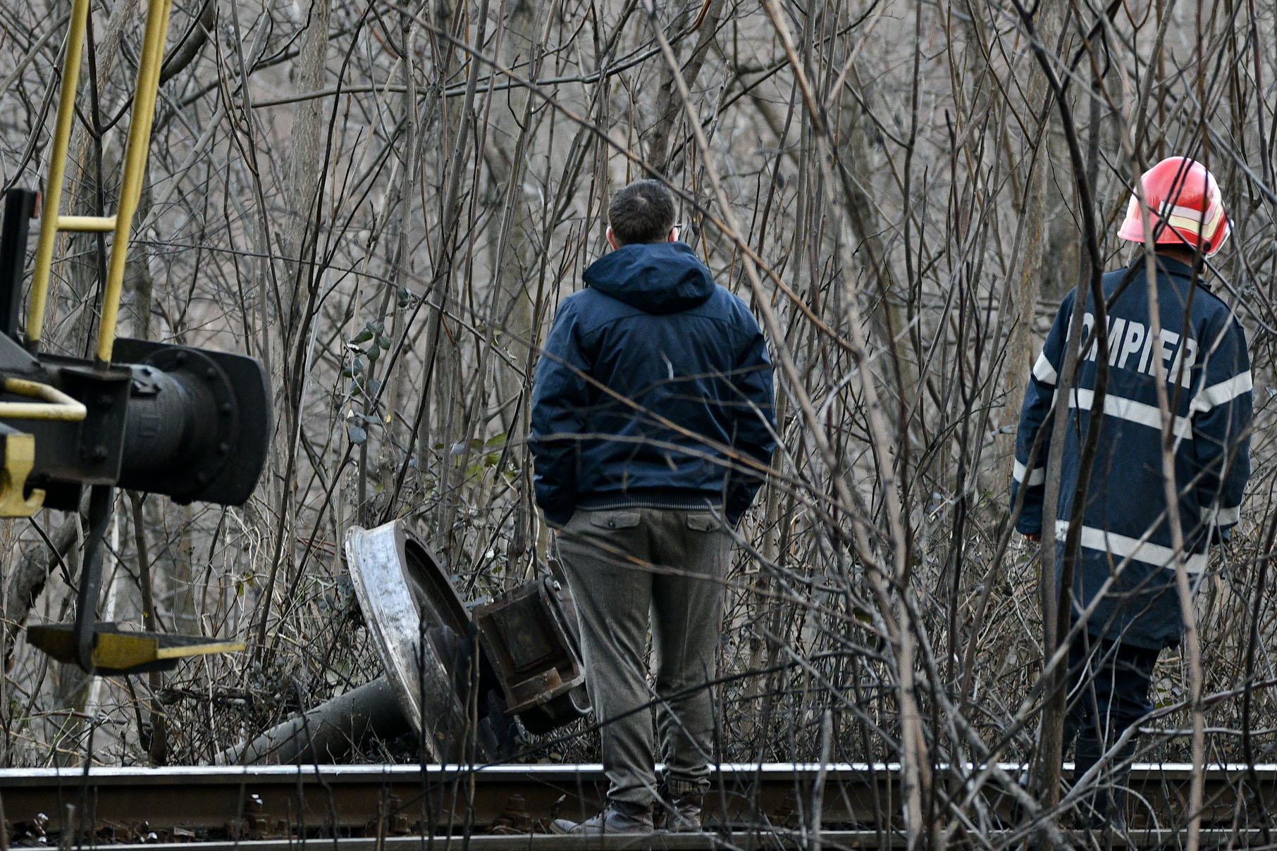 Un vagon al unui tren de marfă a deraiat în judeţul Braşov. Traficul feroviar a fost oprit peste noapte