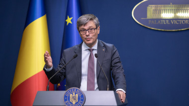 Ministrul Energiei, Virgil Popescu, susţine o conferinţă de presă la Guvern pe 7 martie 2022.