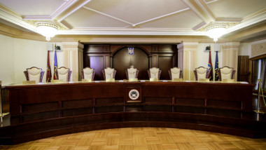 sala curtii constitutionale