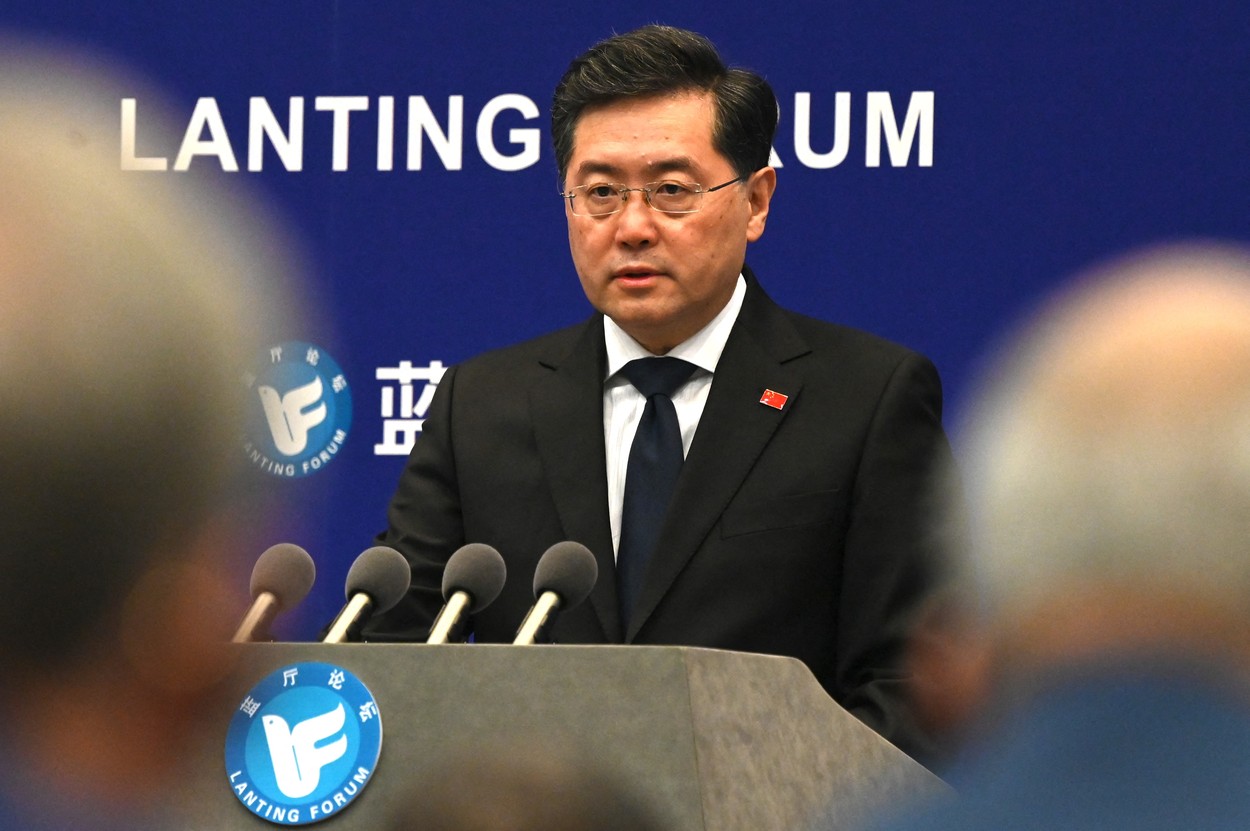 China cere "să nu se mai toarne gaz pe foc" privind relația sa cu Rusia și îndeamnă la dialog pentru pace în Ucraina