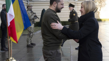 volodimir zelenski o primeste pe giorgia meloni