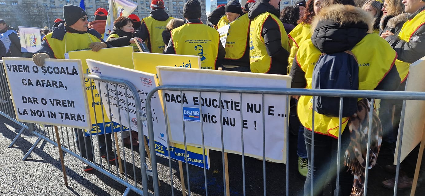 Noi negocieri înaintea grevei generale din învățământ. Sindicaliștii din Educație discută cu Ligia Deca, dar nu despre salarii