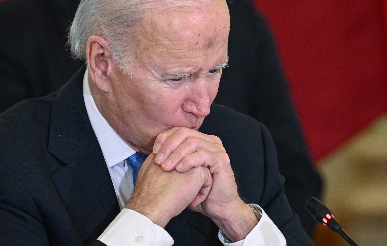 Președintele Joe Biden a apărut la summitul B9 cu cenușă în mijlocul frunții. Ce semnificație are semnul