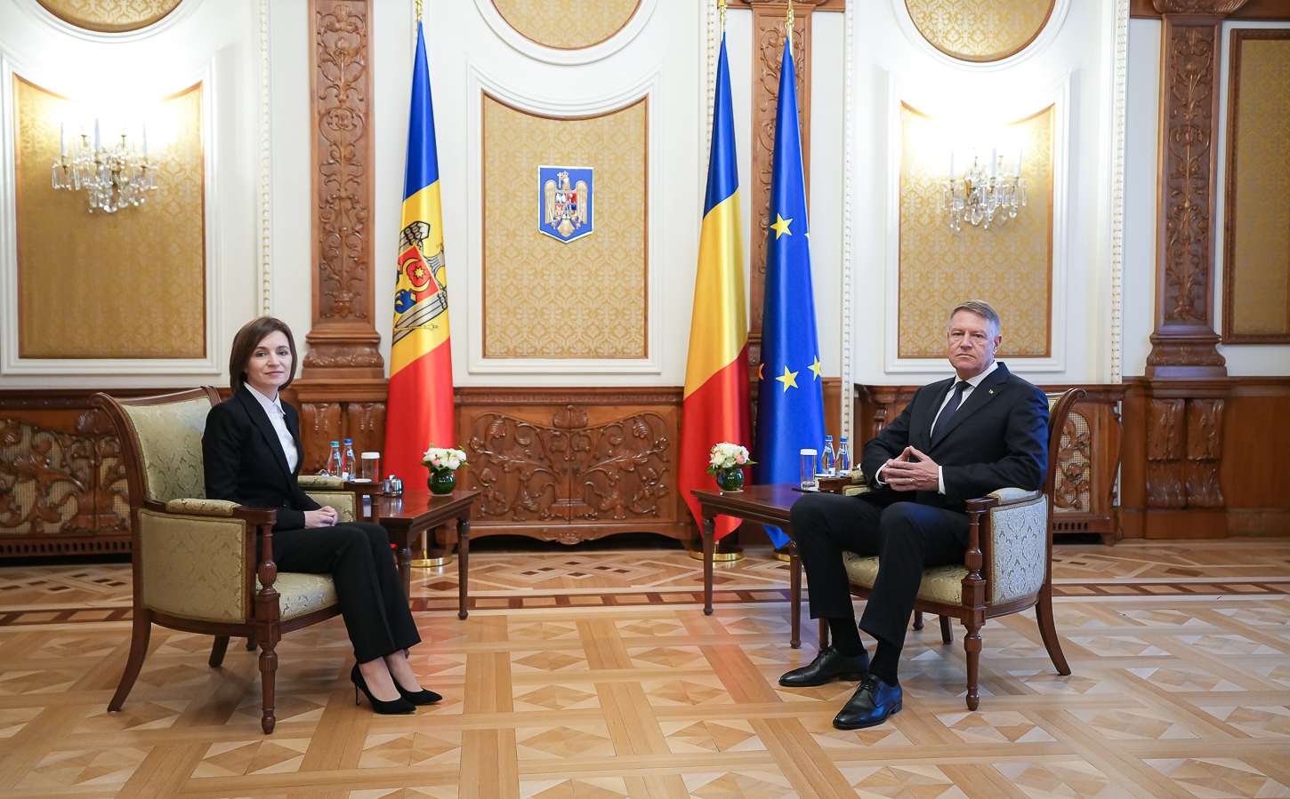 Maia Sandu, la București: În timp ce unii ne şantajează, alţii ne îmbrăţișează. Vă mulțumesc mult, domnule președinte Iohannis