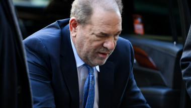 Harvey Weinstein se pregătește să participe la procesul său în New York, pe 24 februarie 2020.