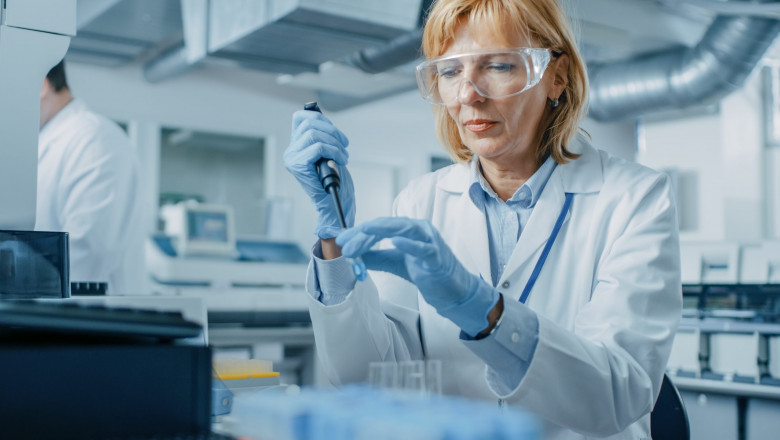 Moleculele marine, sursa unui tratament revoluţionar împotriva cancerului sau pentru un antibiotic puternic (studii)