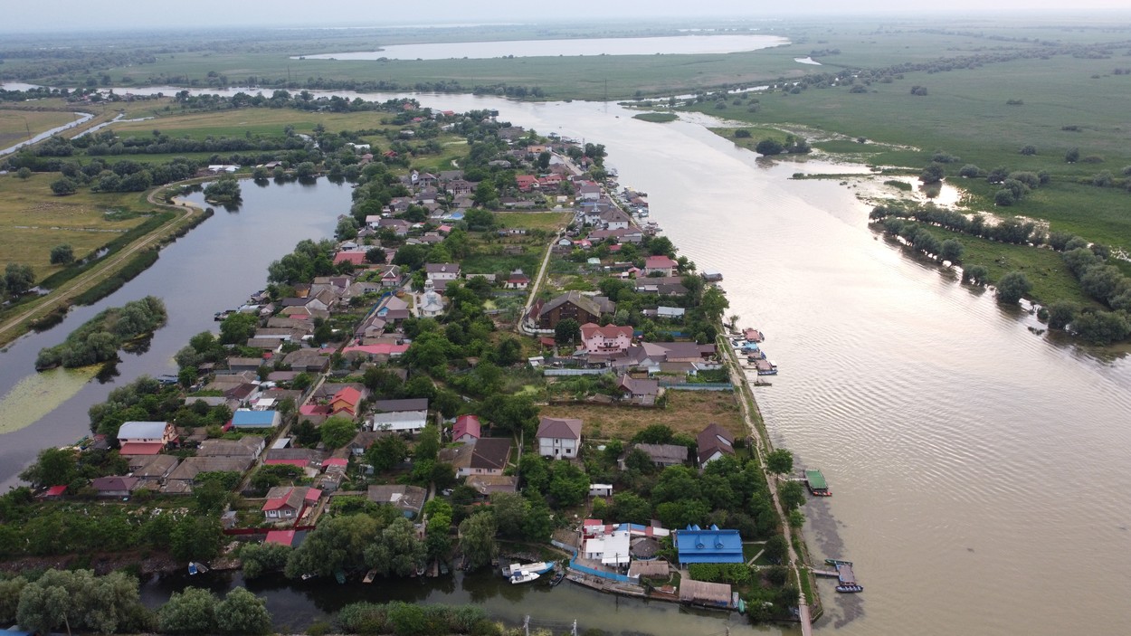 MAPN denunță o nouă știre falsă: România și SUA nu au încheiat un acord de construire a unei baze militare în Delta Dunării