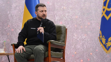 Preşedintele ucrainean Volodimir Zelenski susţine un discurs pe 24 februarie 2023.