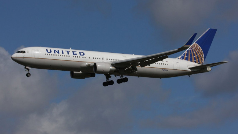 UNITED AIRLINES BOEING 767