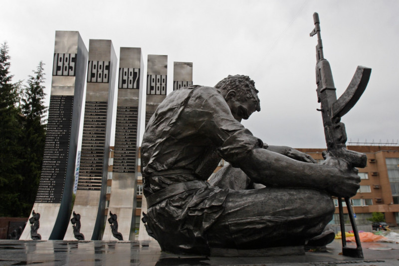 Monument al Războiului din Afganistan în Rusia