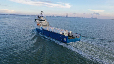 nava transport rezervoare co2 pe mare