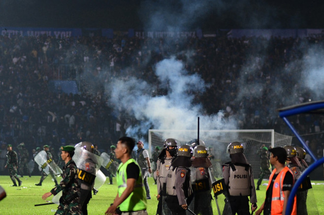 indonezia suporteri stadion (2)