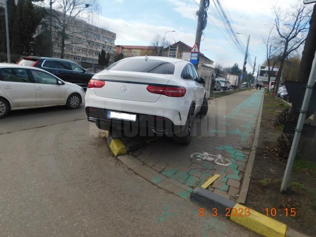 O șoferiță din Suceava i-a supărat atât de tare pe polițiști încât au amendat-o chiar de 8 Martie