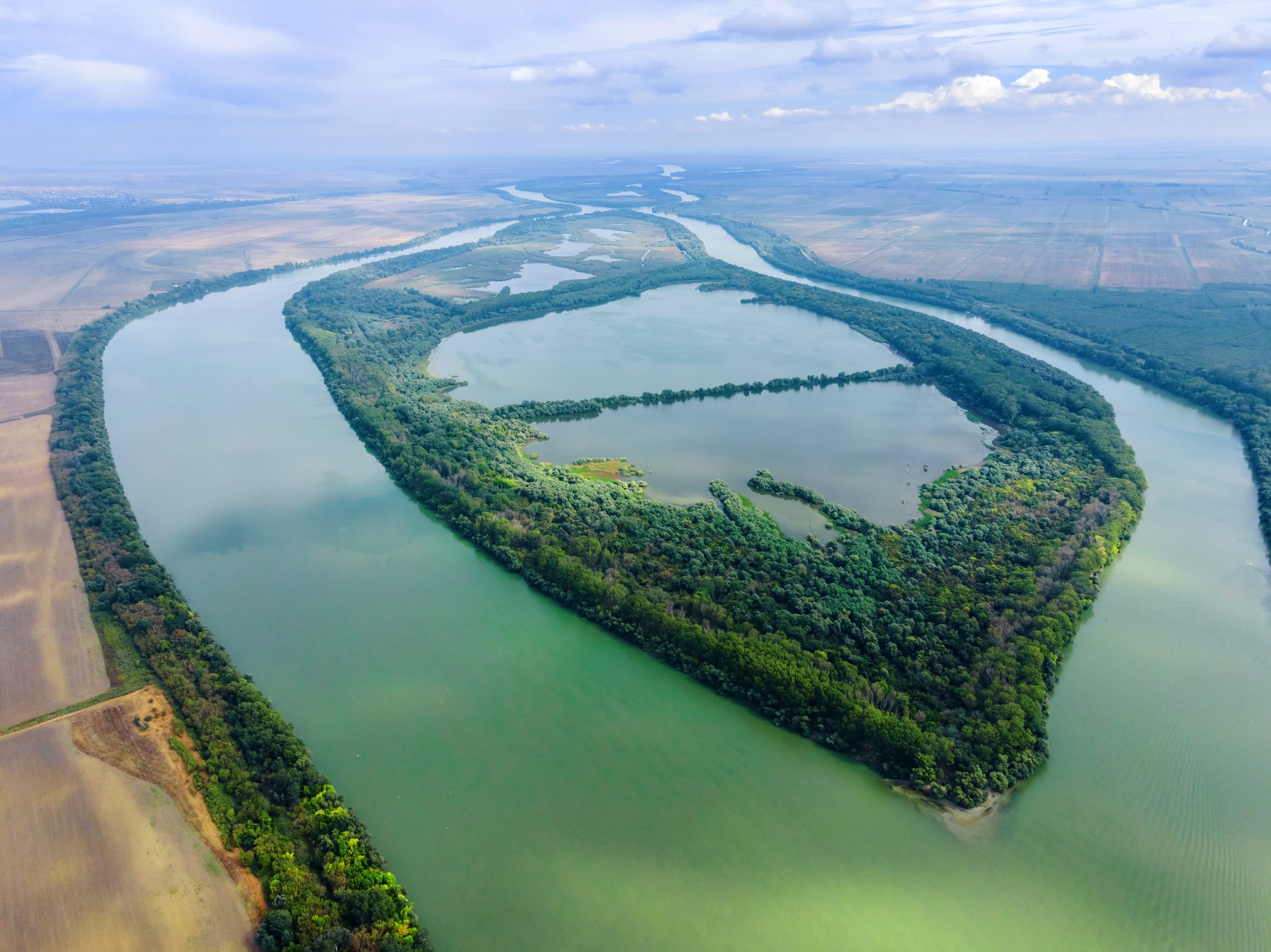 Tanczos: Biodiversitatea Deltei nu e afectată azi de lucrările Ucrainei pe Bîstroe. Efectele privind debitele nu se văd de azi pe mâine