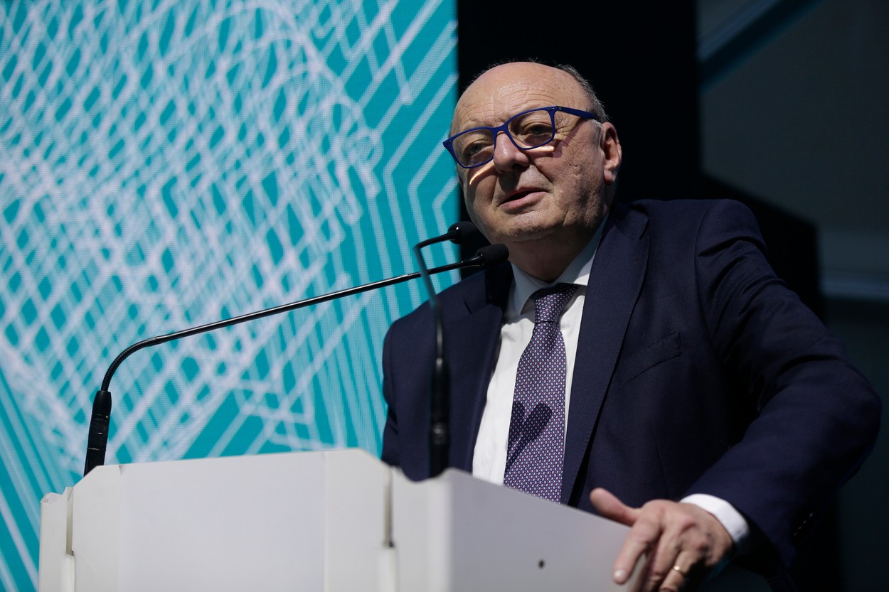 Italia va vota împotriva planului UE de a interzice vânzarea de automobile noi cu motoare termice din 2035