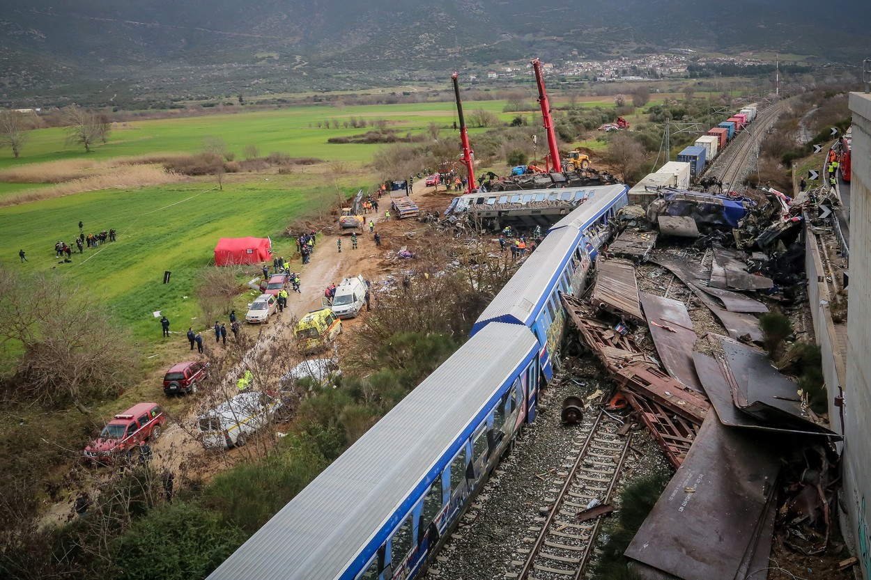 Ministrul grec al Transporturilor a demisionat după accidentul feroviar: „Un semn minim de respect pentru memoria victimelor”