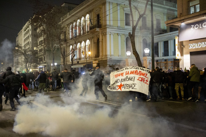 Protest in Athens after train crashed in Greece