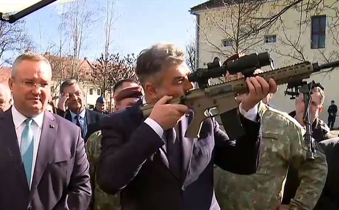 Claudiu Năsui îl acuză pe Ciolacu de faptul că a luat bani de la înzestrarea armatei pentru plata pensiilor speciale
