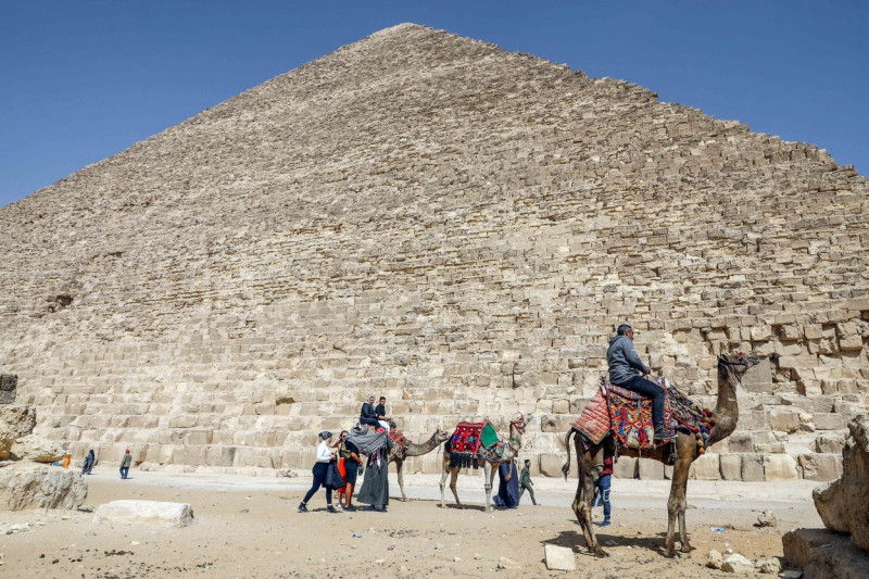 EGYPT GIZA KHUFU PYRAMID NEW CORRIDOR DISCOVERY